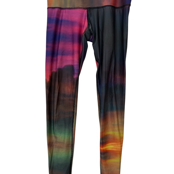 Teeki Multicolor Sunset Hot Pant - Picture 5 of 8